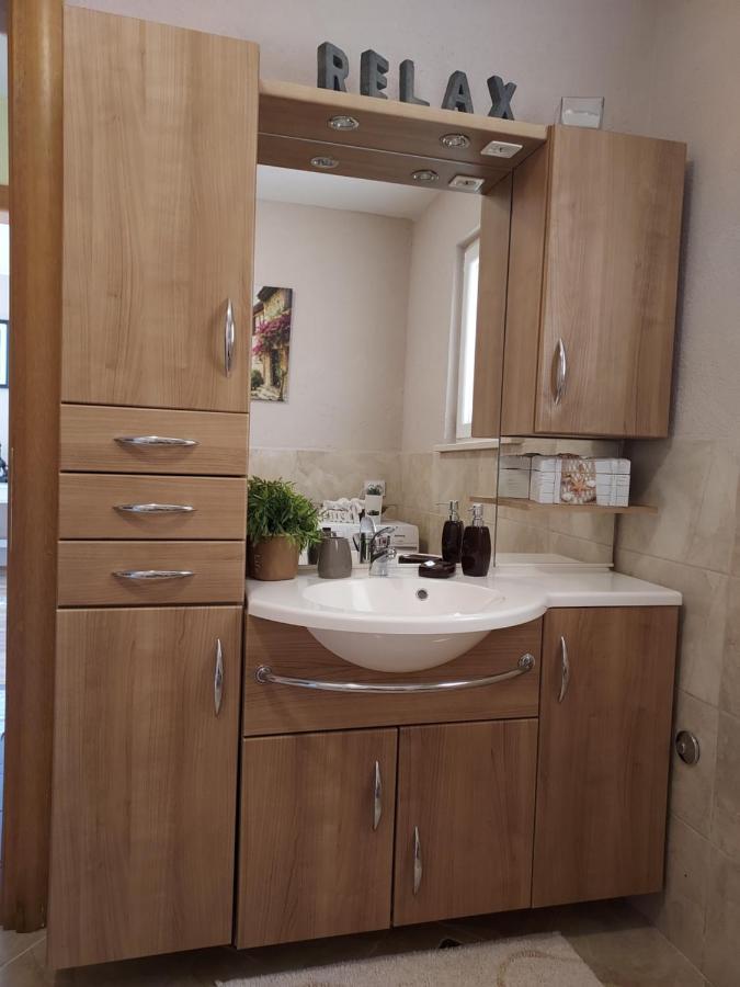 Peracko Blato Apartman Ella מראה חיצוני תמונה